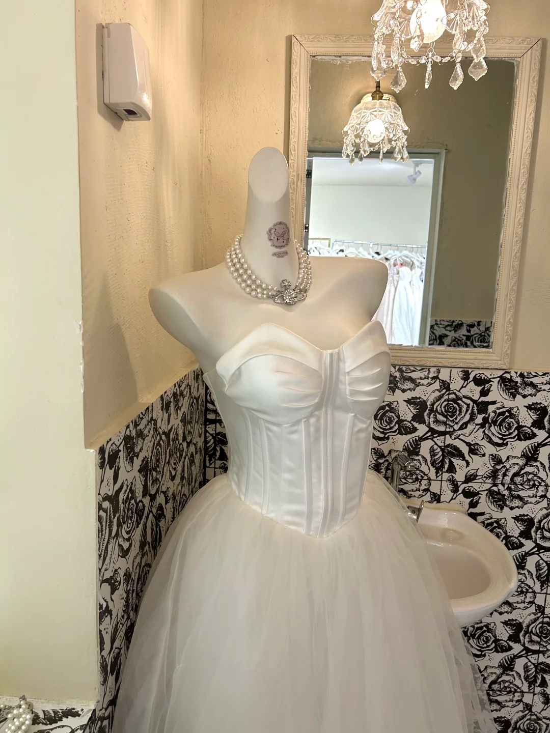 Ivory Satin Strapless Waist-Cinched Voluminous Princess Skirt Romantic Dress, Wedding Gown gh7751
