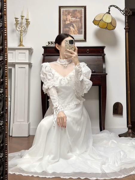 Ivory Vintage Lace High‑Neck Puff‑Sleeve Tie‑Cuff A‑Line Short Train Wedding Dress gh8774