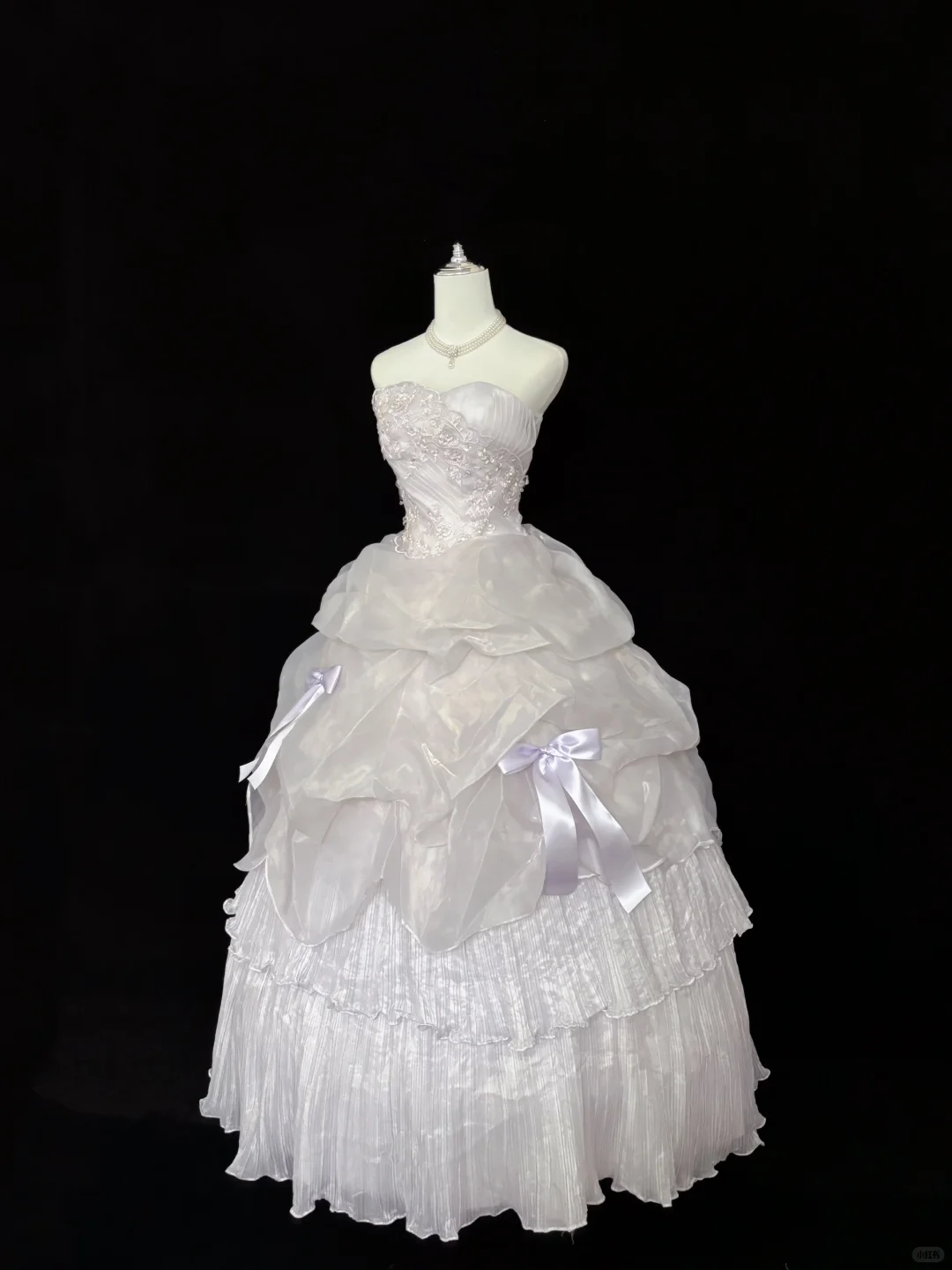 Lavender Strapless Cinched Waist Luxurious Voluminous Skirt Vintage Romantic Dress, Wedding Gown gh8012