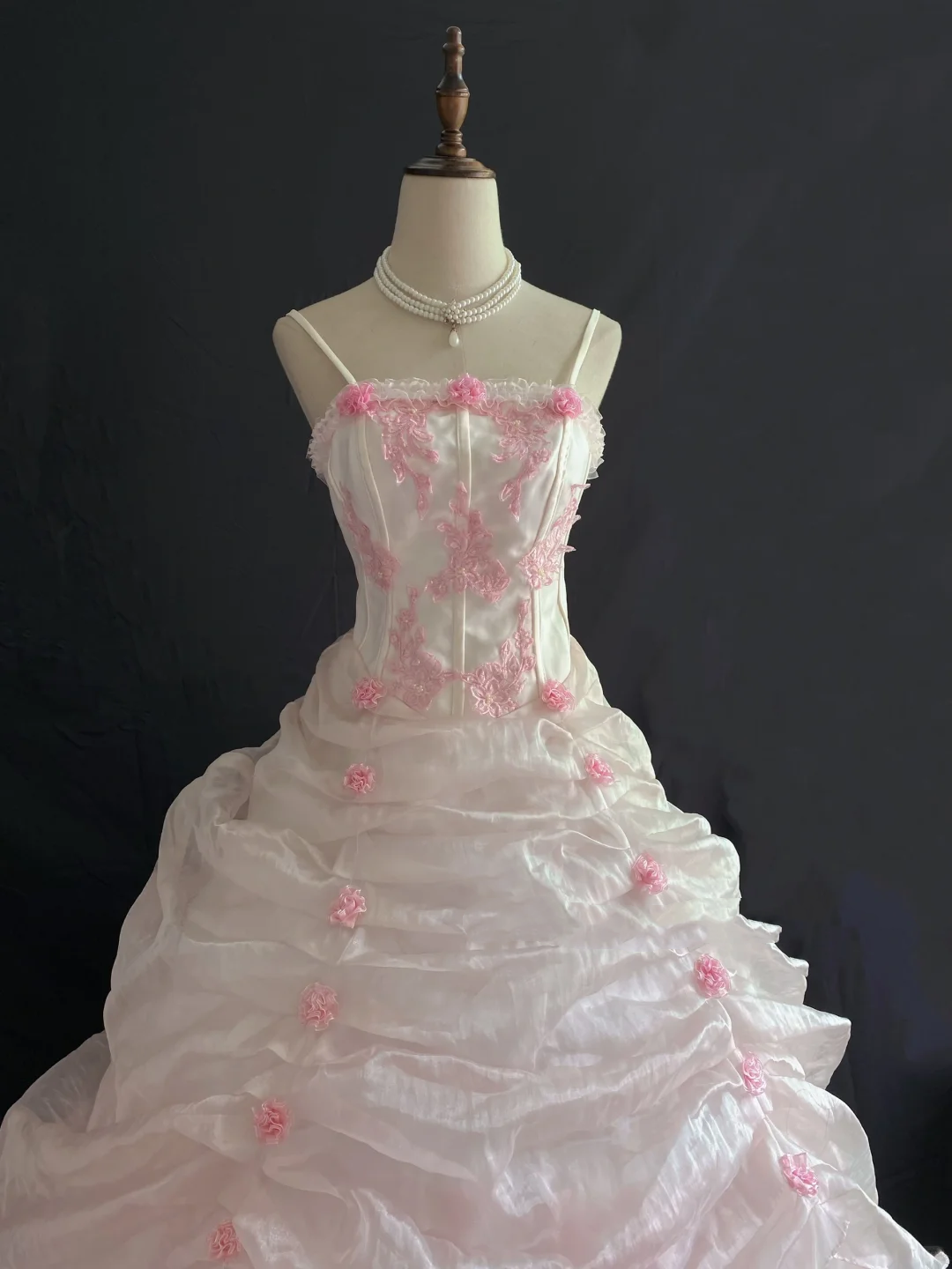Blush Pink Spaghetti Strap Embroidered Romantic Gown, Fitted Waist, Voluminous Princess Skirt, Wedding Dress & Bridal Gown gh8263
