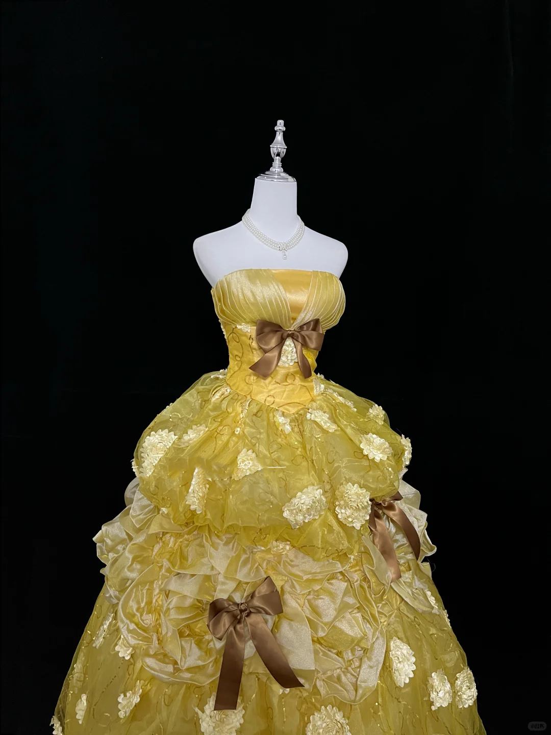 Yellow Strapless Cinched Waist Voluminous Princess Skirt Long Romantic Dress, Wedding Gown gh7936