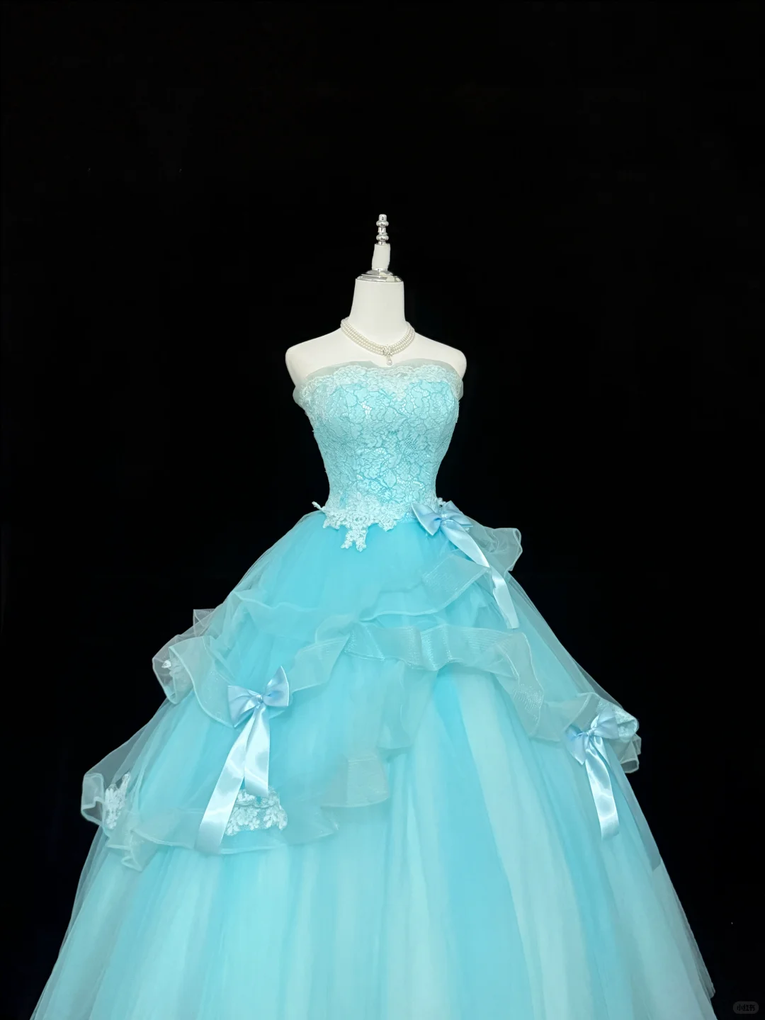 Light Blue Strapless Cinched Waist Voluminous Tulle Skirt Long Romantic Dress, Wedding Gown gh7853