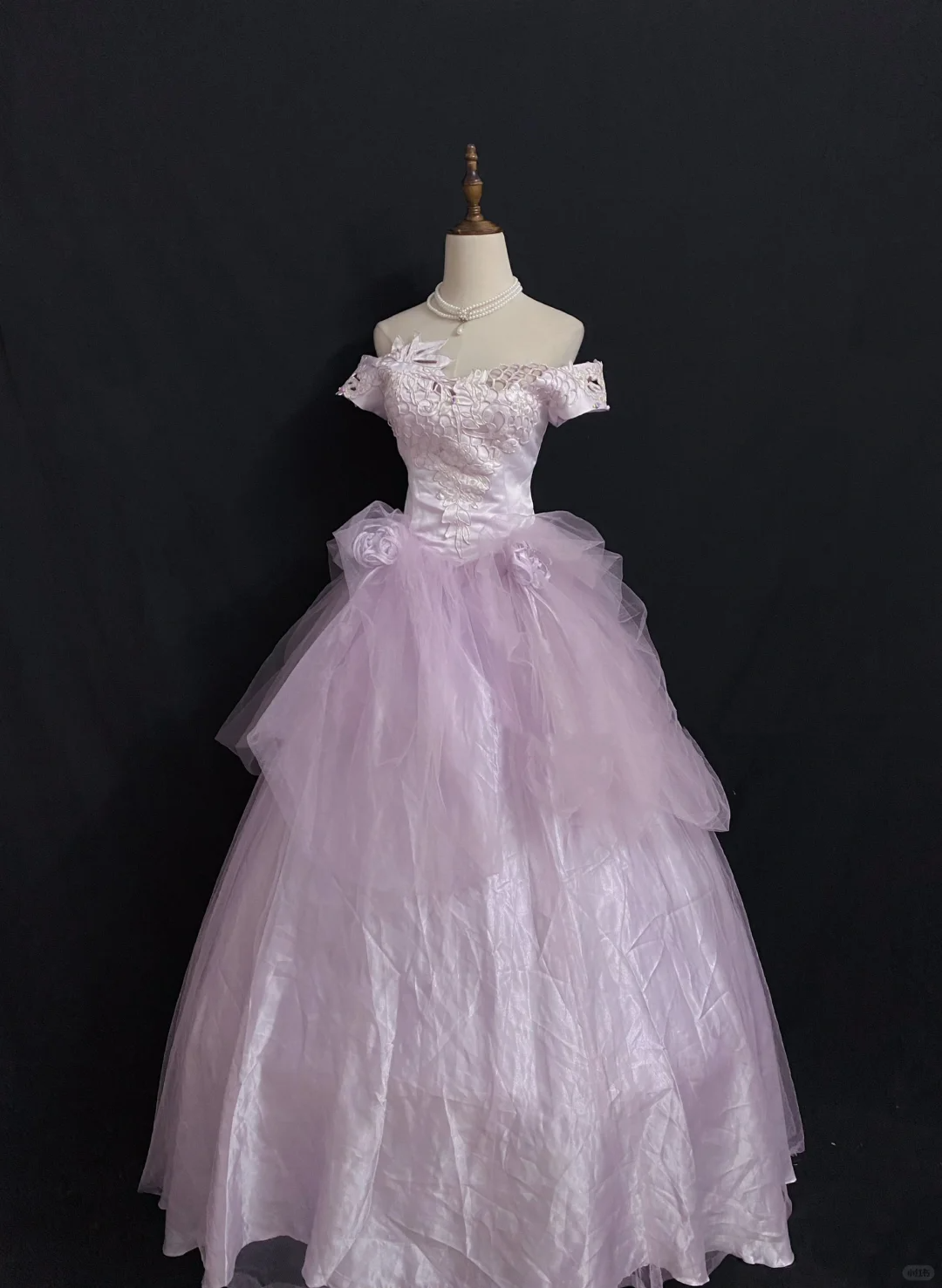 Lavender Off-the-Shoulder Romantic Gown with Fitted Waist and Fluffy Princess Skirt, Wedding Dress & Bridal Gown gh8291
