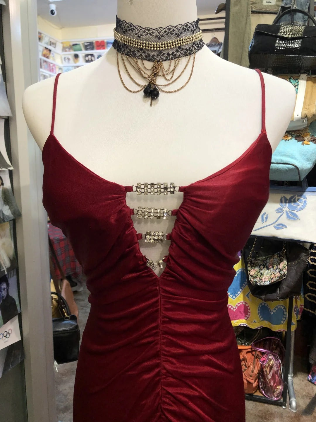 Robe de soirée bordeaux, élégante et raffinée, style rétro, bretelles spaghetti, strass, longue, dos nu, en satin, robe de bal, robe de fête d'anniversaire, gh4147