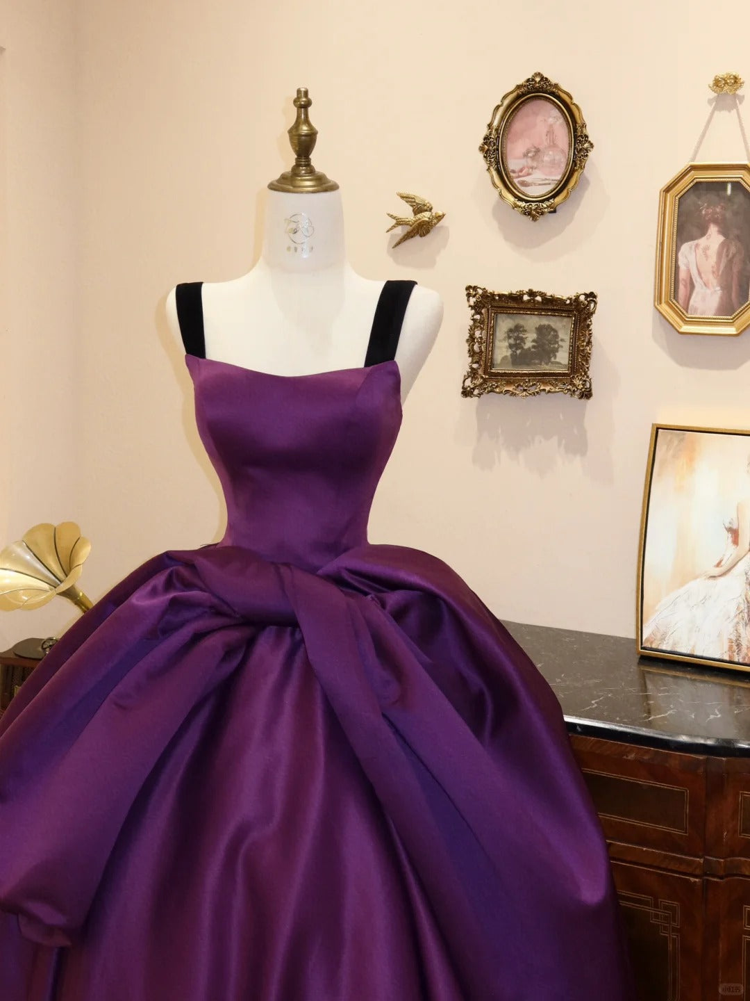Lila Mode Elegante Lange Satin Ballkleid Abendkleid Ballkleid gh4239