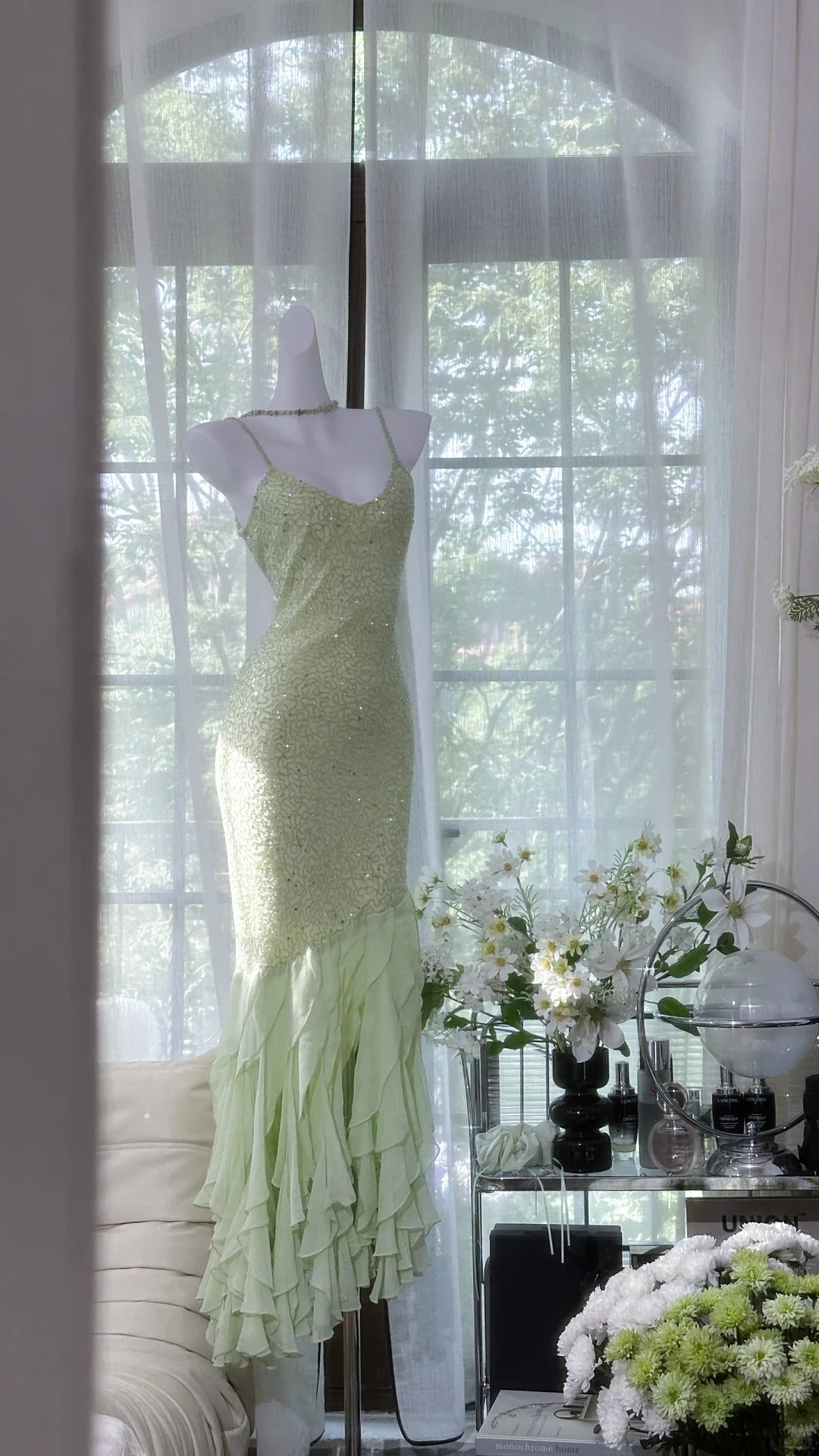 Grünes glänzendes Rüschen-langes Pailletten-Ballkleid-Abendkleid-Partykleid gh4319