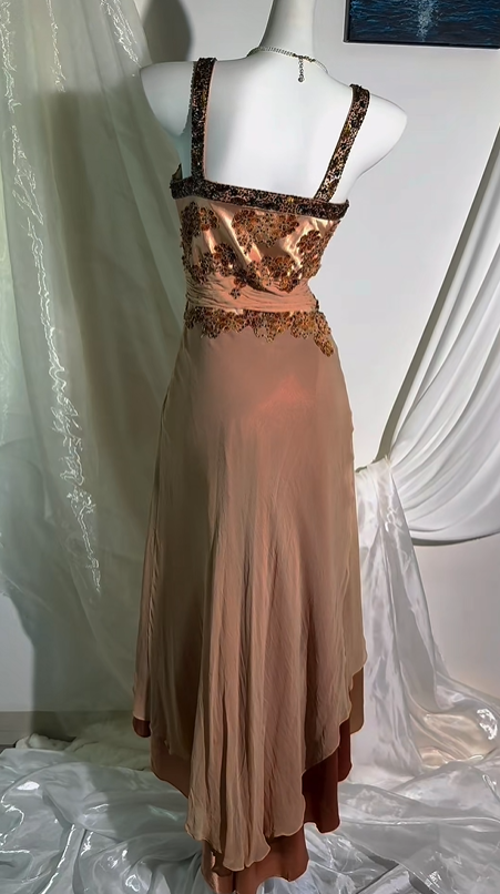 Vintage Elegant Champagne Spaghetti Strap Beaded Fitted Waist Prom & Evening Party Dress gh8543