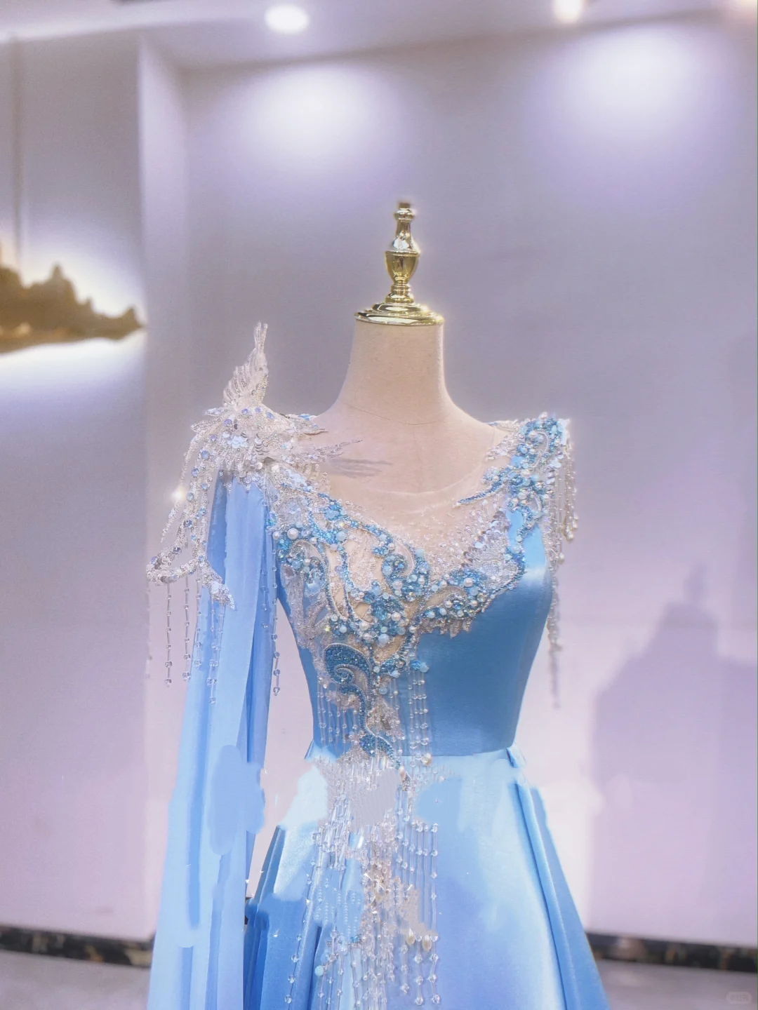 Light Blue Elegant Evening Dress with Unique Rhinestone Neckline, Waist-Cinched Slim Fit, Fairy Gown, Romantic Gown gh7413