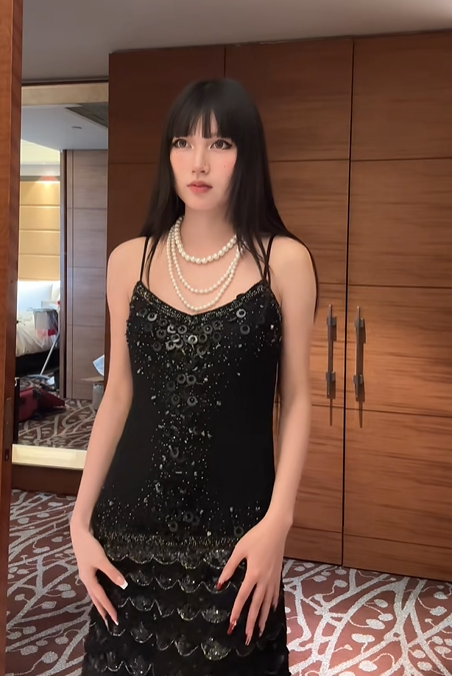 Black Vintage Beaded Spaghetti Strap Luxury Prom & Evening Party Dress gh8396