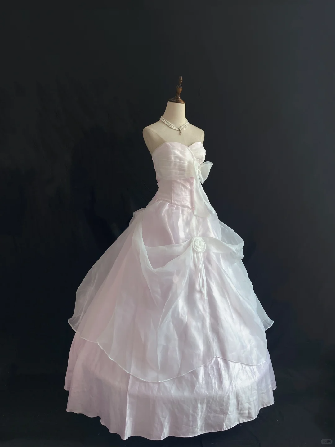 Blush Pink Strapless Romantic Gown with Bow Decoration, Cinched Waist & Voluminous Princess Skirt, Wedding Dress & Bridal Gown gh8206