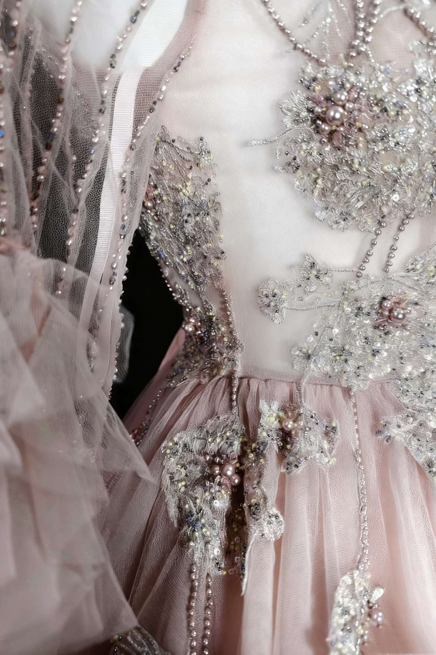 girlhomeshops – Rosa, wunderschönes, zartes langes Ballkleid aus Spitze und Perlen gh6282