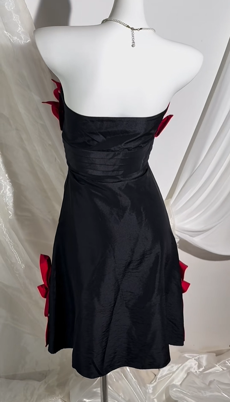 Sexy Vintage Red Strapless Prom Gown with Black Splicing, Fitted Waist Slim Silhouette, Evening Party Dress gh8559