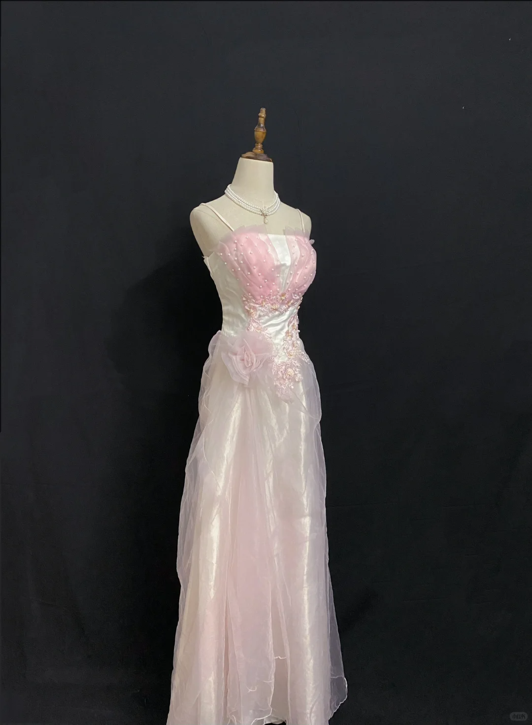 Blush Pink Spaghetti Strap Long Elegant Romantic Wedding Dress, Fitted Waist & Slim Fit gh8316