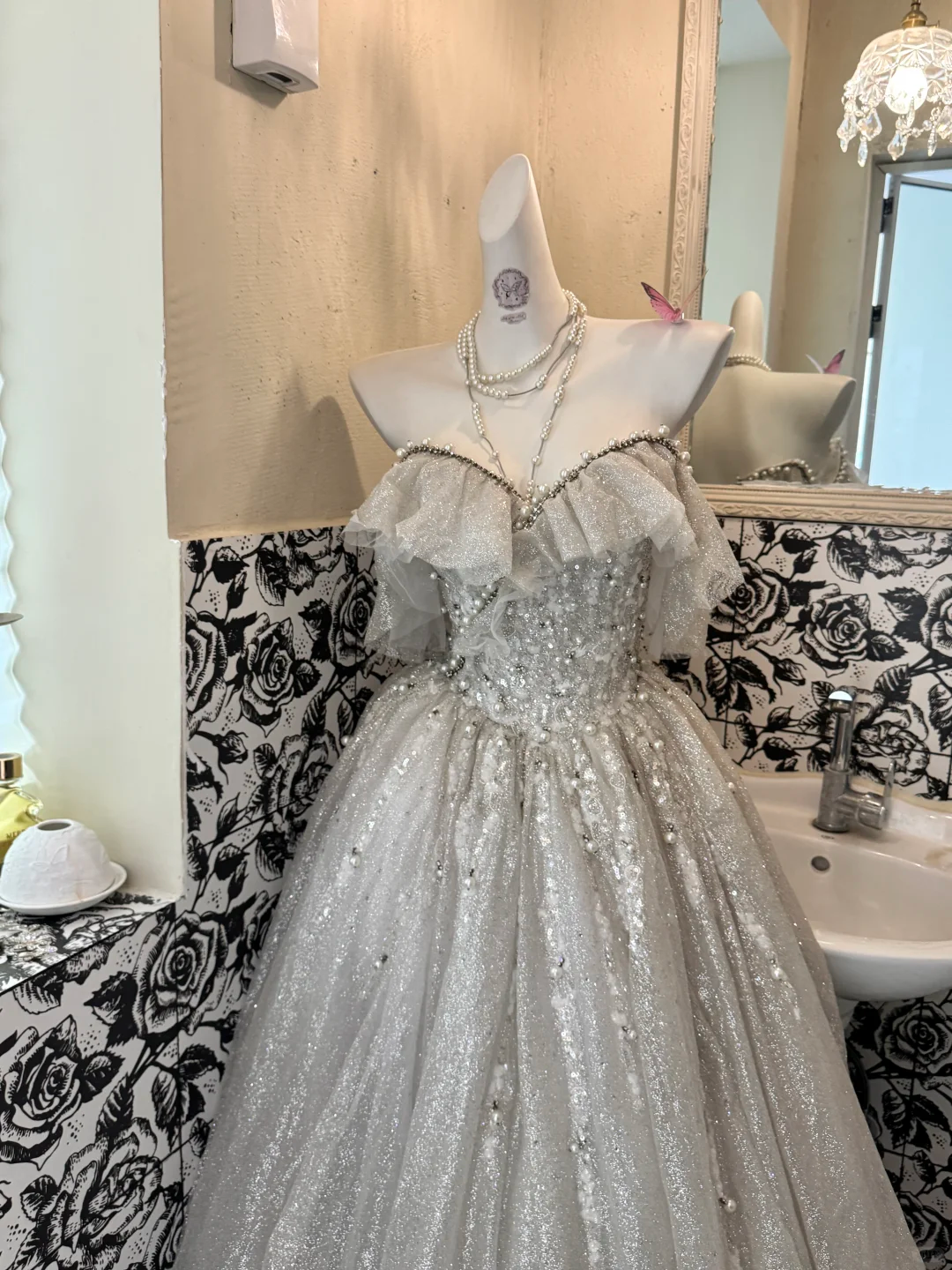 Silver Ivory Strapless Waist-Cinched Full Flared Long Vintage Romantic Dress, Wedding Gown gh7542