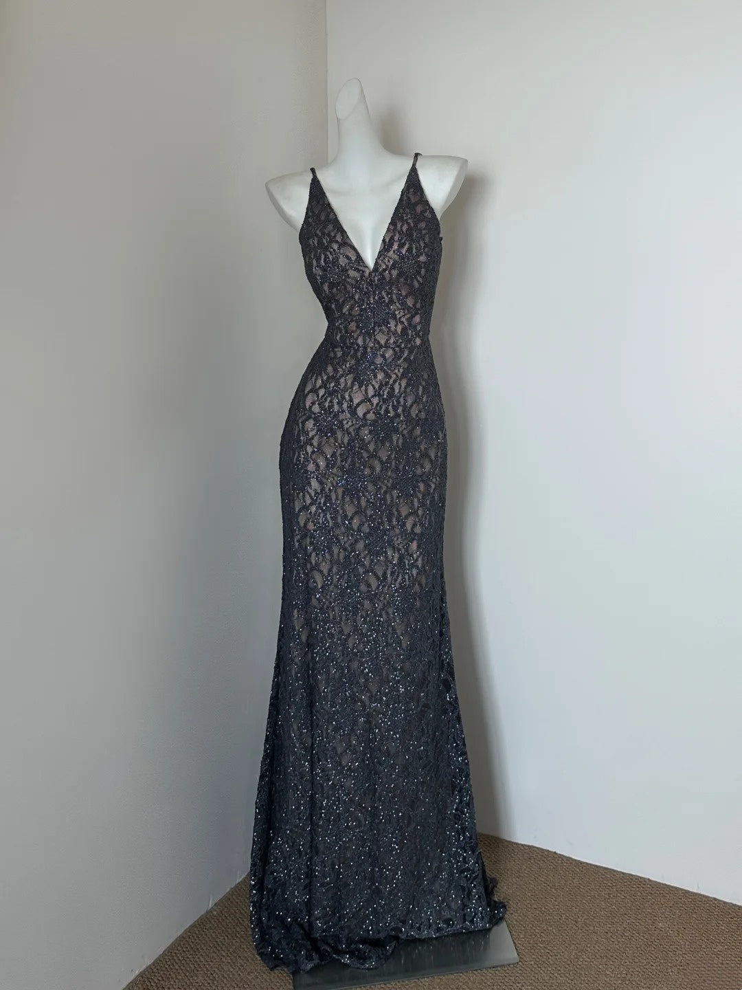 Schwarz Grau Floral Fashion V-Ausschnitt Tüll Spitze Langes Ballkleid Abendkleid Partykleid gh4835