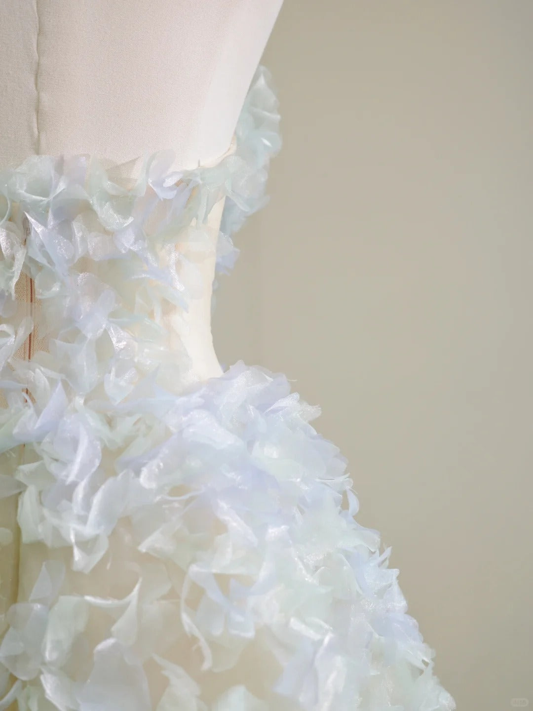 Girlhomeshops - Speziell angepasstes, feenhaftes, elegantes, langes Ballkleid aus Tüll in der Farbe Monet Garden gh5061