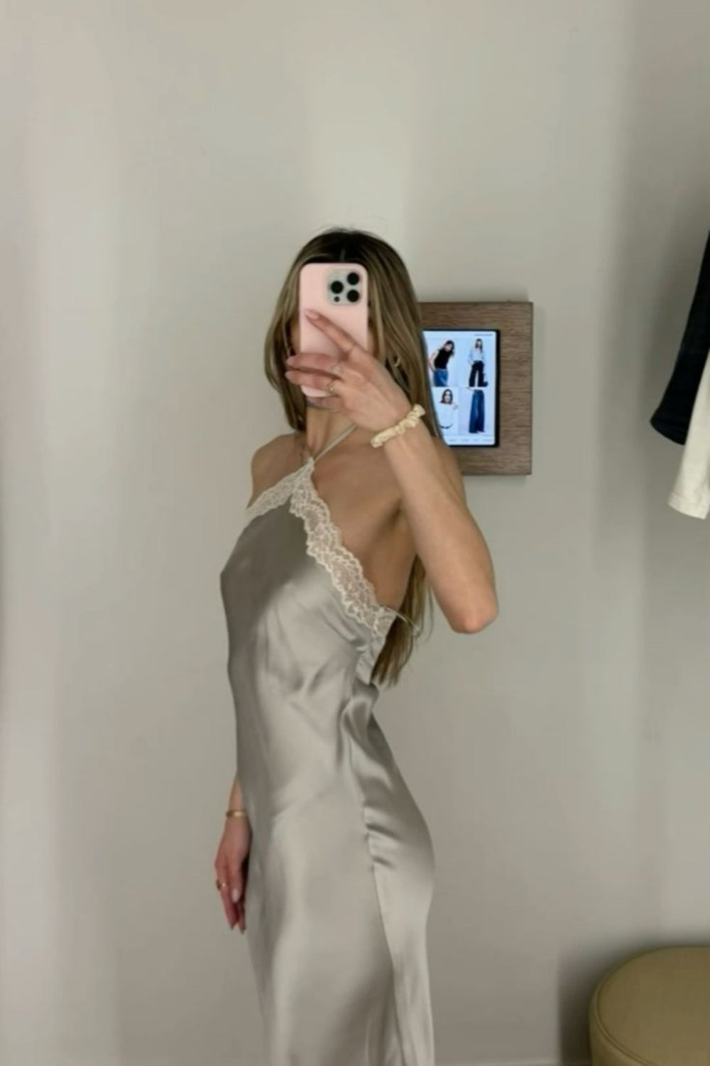 Robe de soirée longue en satin bleu/argent sans bretelles en dentelle à épaules dénudées gh3025