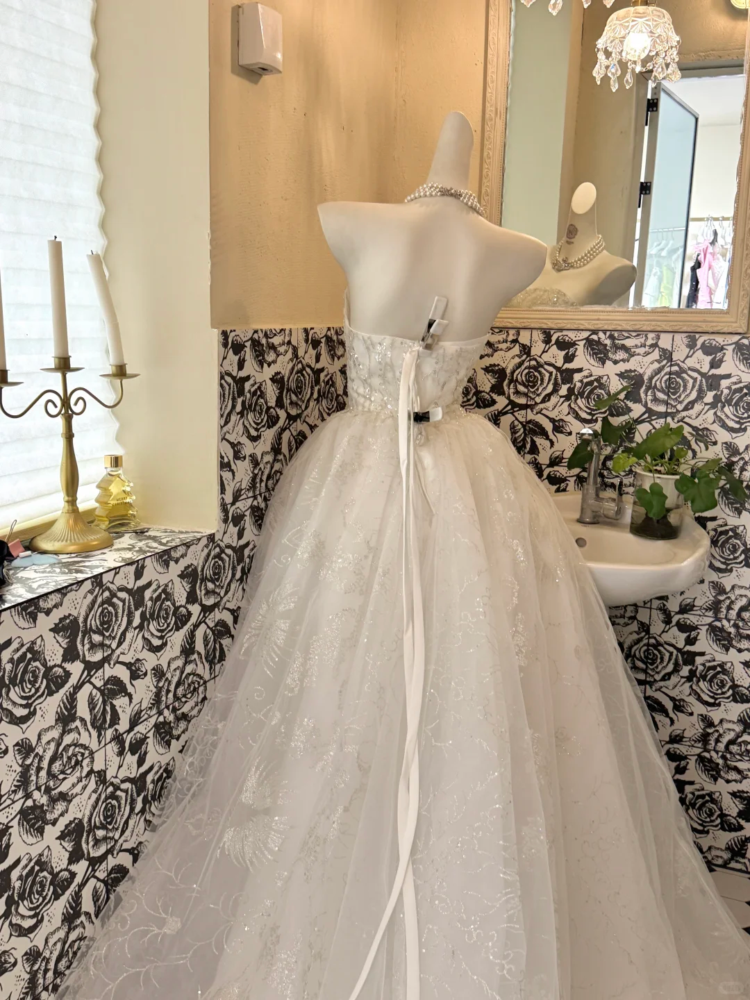 Ivory Strapless Waist-Cinched Full Flared Long Elegant Romantic Dress, Wedding Gown gh7681
