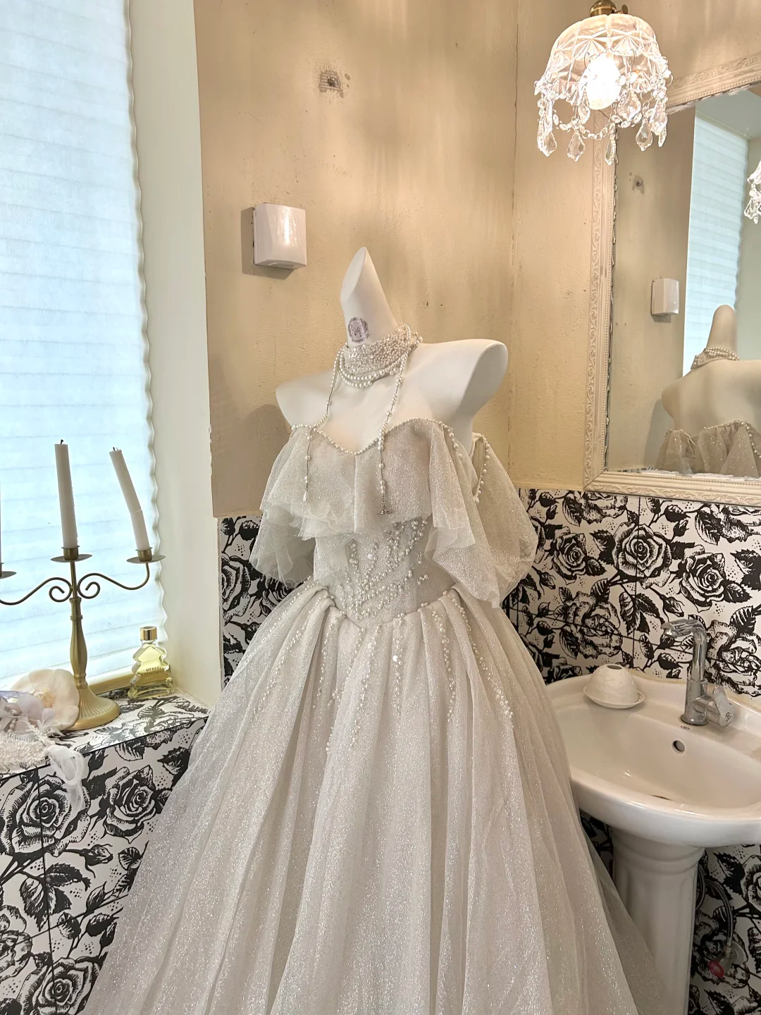 Soft Ivory Off-the-Shoulder Waist-Cinched Voluminous Princess Skirt Romantic Dress, Wedding Gown gh7701