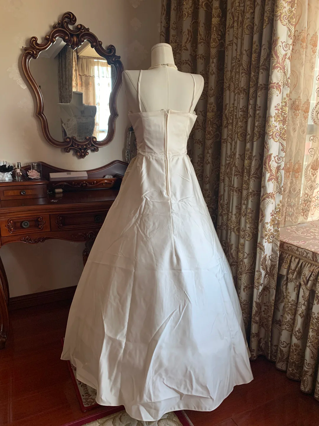 Ivory Spaghetti Strap Waist-Cinched Voluminous Skirt Prom Gown, Birthday Party Dress, Wedding Bridal Gown gh7271