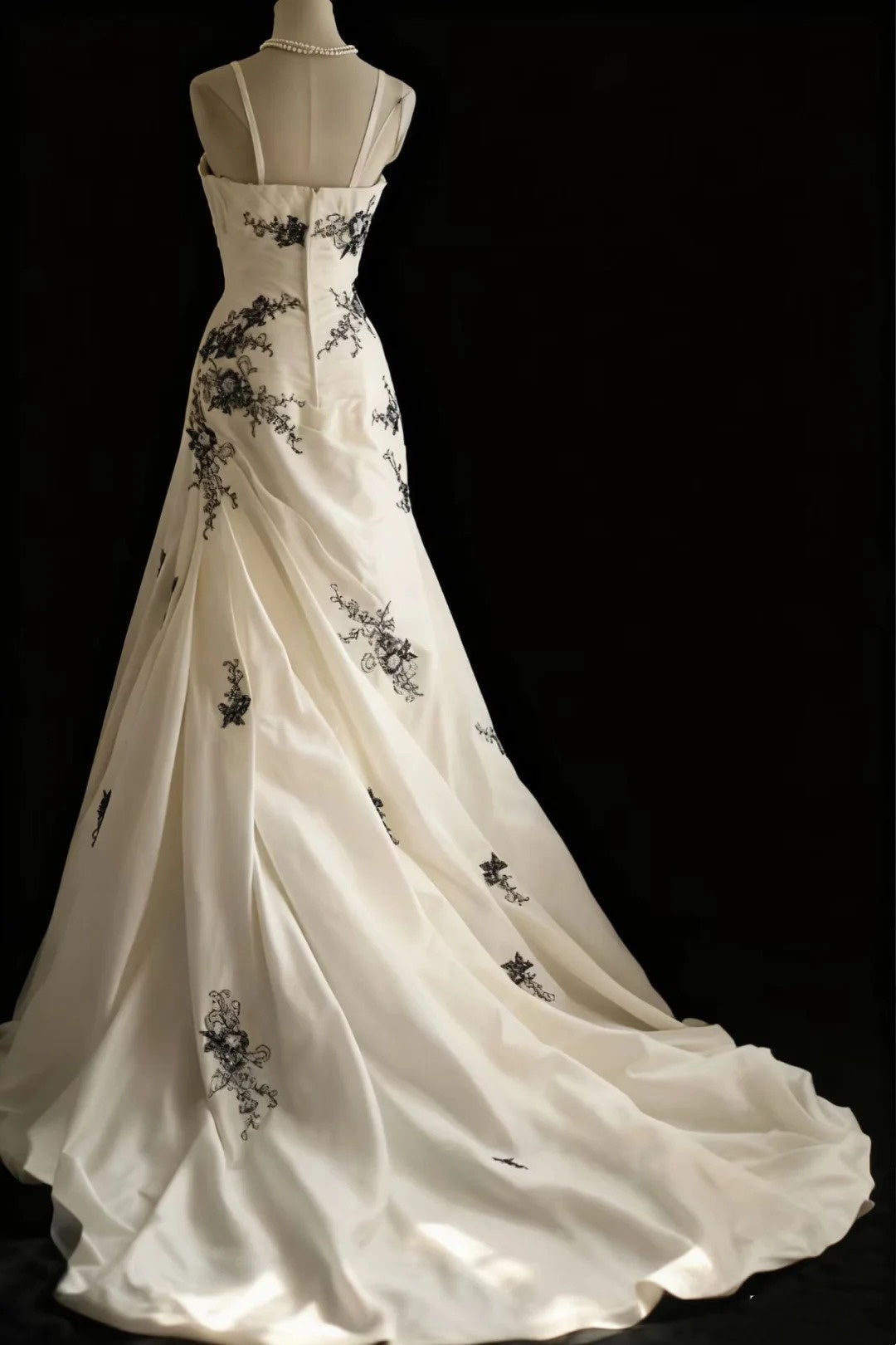 girlhomeshops-Hochzeitskleid, ärmellos, weiß, bestickter Tüll, Schleppe, A-Linien-Kleid, elegantes Retro-Abendkleid, gh5829