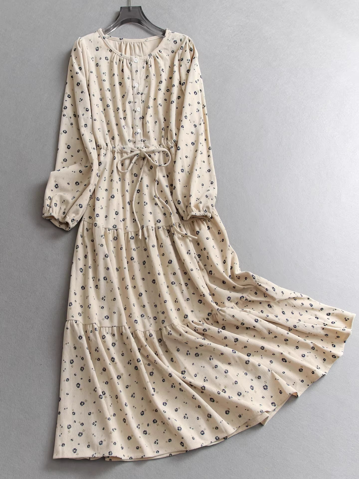 Daisy Cordhemdkleid mit Rundhalsausschnitt, Puffärmeln und Kordelzug, locker geschnitten, lang, im französischen Stil, Modell 11315