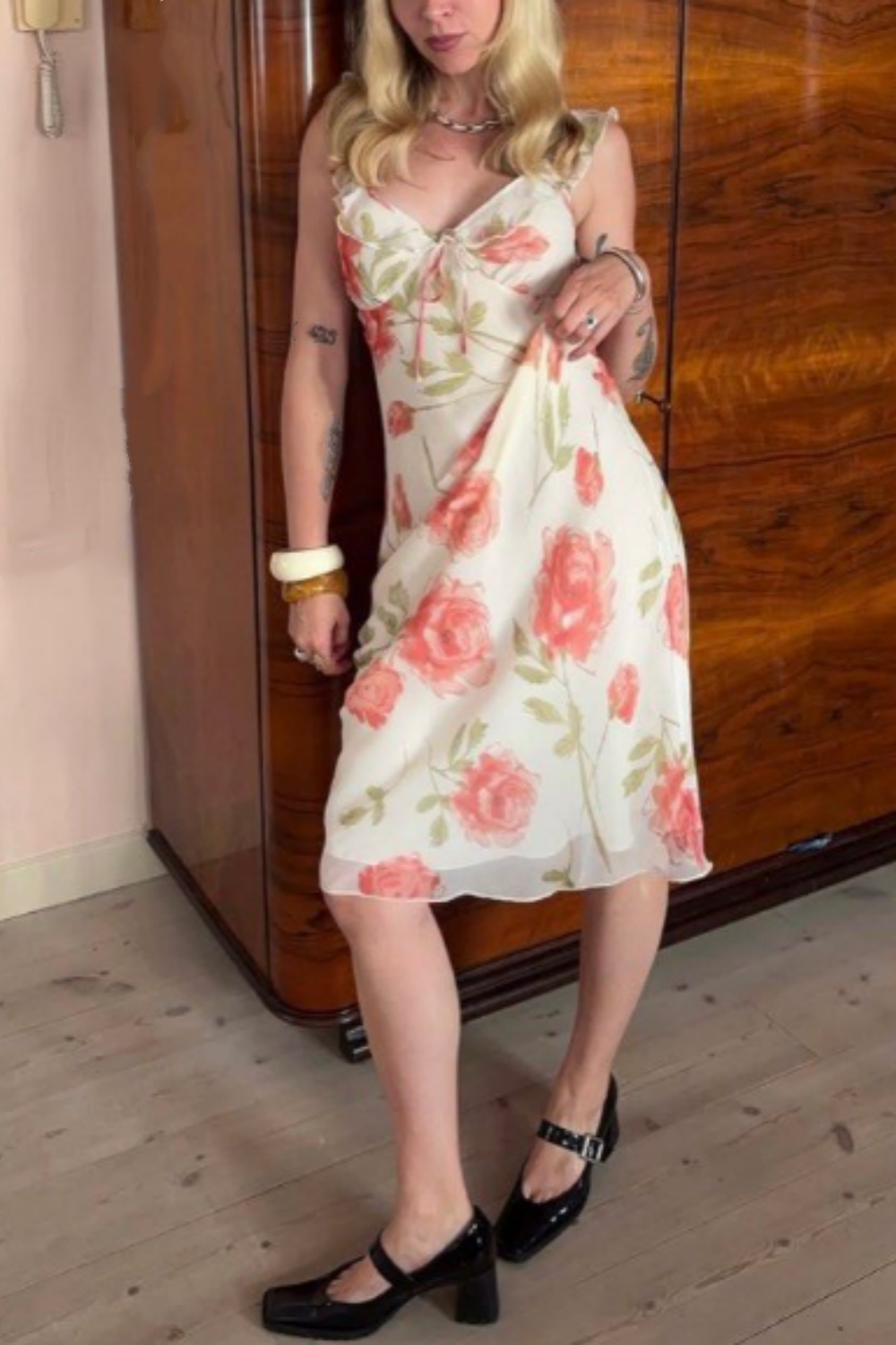 girlhomeshops-Blumen Chiffon Rüschen Schultergurt Chill Mittellanges Kleid gh5864