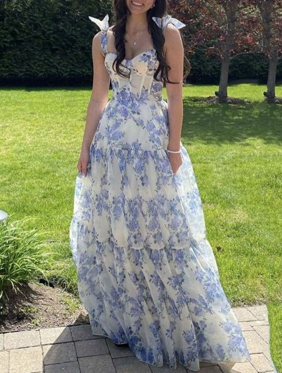 Robe de bal à bretelles spaghetti et imprimé floral bleu gh2792
