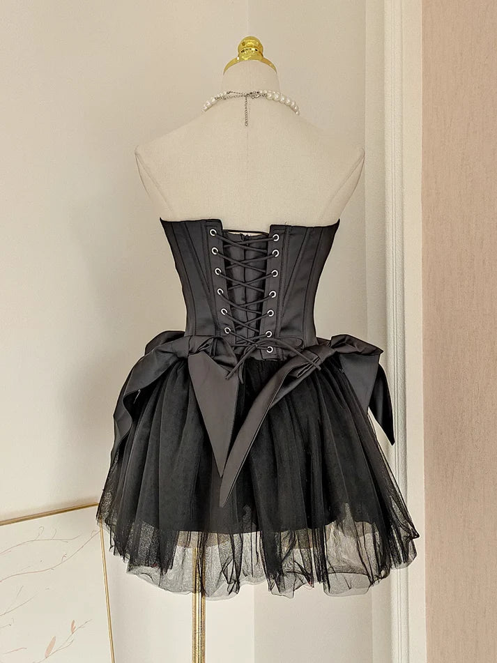 Schwarzes süßes A-Linien-Kleid mit schulterfreiem, kurzem Reise-/Urlaubskleid aus Satin, Geburtstagskleid, Homecoming-Kleid, Partykleid 11282