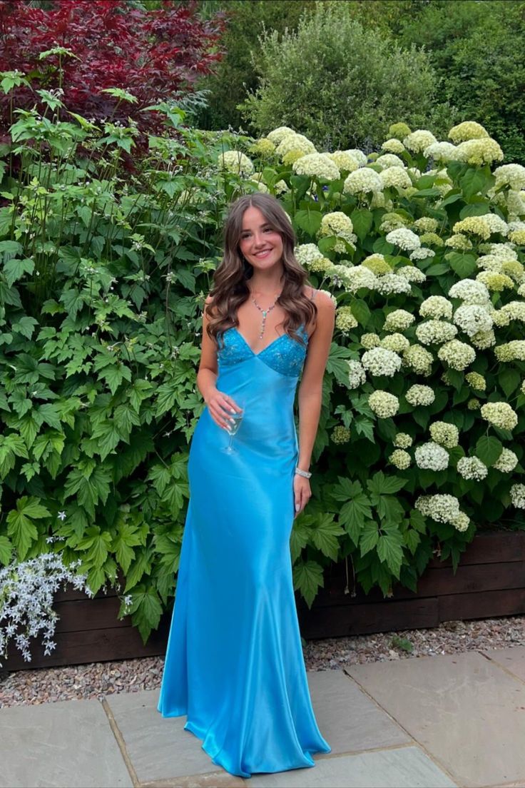 Blaues, langes Abendkleid mit Perlen und Pailletten, Ballkleid, Partykleid gh3040