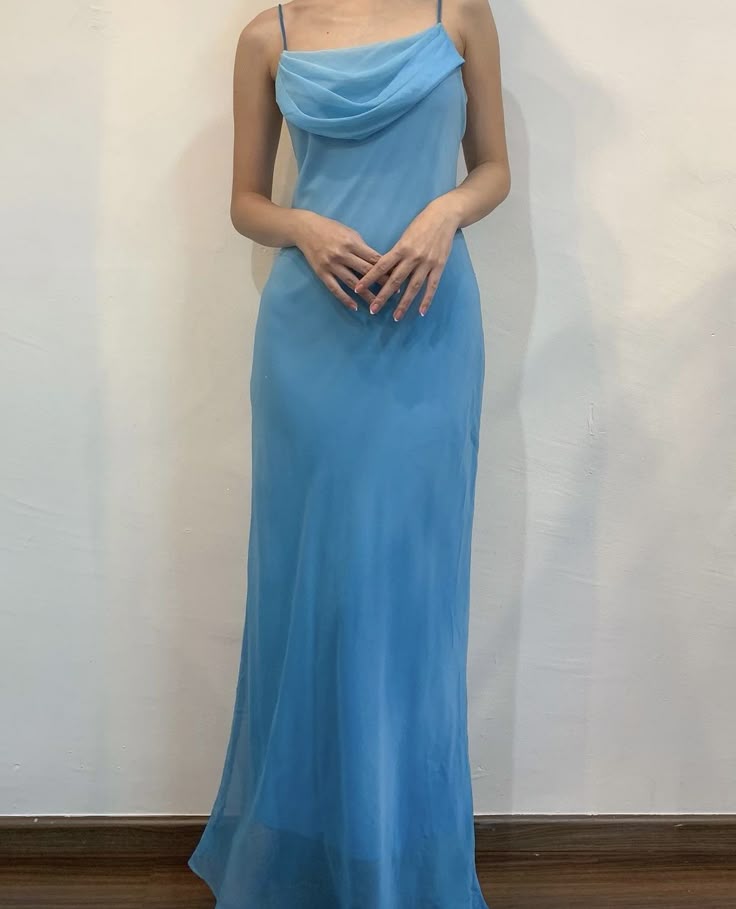 Robe de demoiselle d'honneur longue en mousseline de soie, élégante et élégante, à bretelles spaghetti, bleue, robe de bal gh3624
