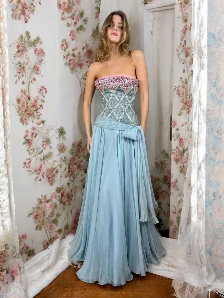 ✨Girlhomeshops-Strapless Light Ice Blue Rhinestone Grid Corset Long Prom Gown gh10225