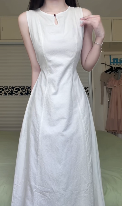 Off‑White Sleeveless Midi Dress, Keyhole Round Neck, Fitted Seam Waist, A‑Line Flared Skirt, Linen‑Textured Casual Formal Dress gh8929