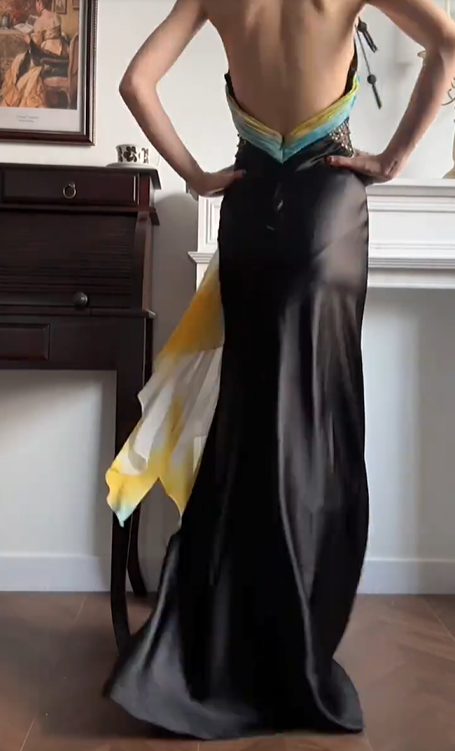 Black‑Satin Halter‑V‑Neck Ombre‑Chiffon Butterfly‑Beaded‑Applique Mermaid Floor‑Length Vintage Evening Prom Gown gh8796