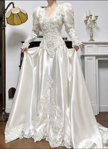 Ivory Vintage Satin Wedding Gown, V‑Neck, Vintage Leg‑of‑Mutton Puff Long Sleeves, Exquisite Lace Appliqués Fitted Waist, Satin Full‑Skirt With Long Train, Lace Trim On Hem, Bridal Prom Dress gh8758
