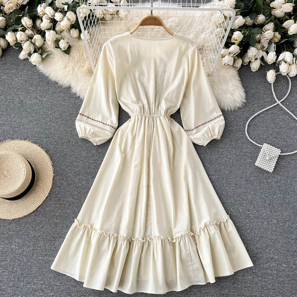 Simple A Line Embroidery Long Sleeve Dress 10764