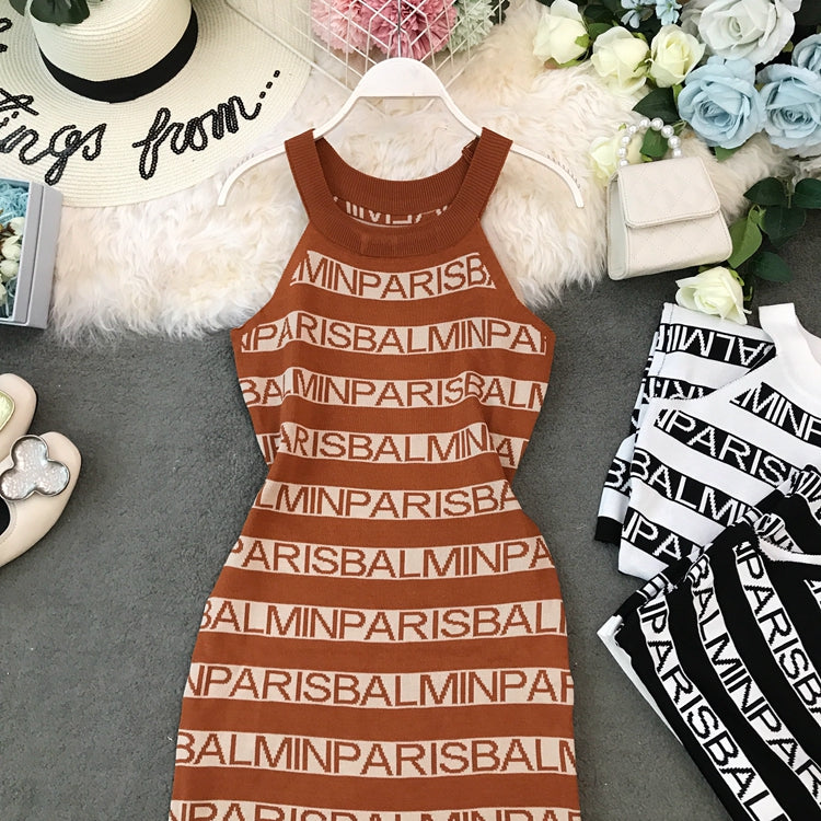 Robe en tricot sans manches à col suspendu 2826