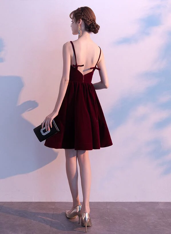 Reizendes Samt-Burgund-kurze Träger-Heimkehr-Kleid, Reizendes kurzes Hochzeitsfest-Kleid gh428