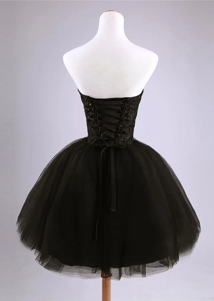 Schönes schwarzes kurzes Abiballkleid aus Spitze und Tüll, kurzes Abschlussballkleid mit Herzausschnitt gh159