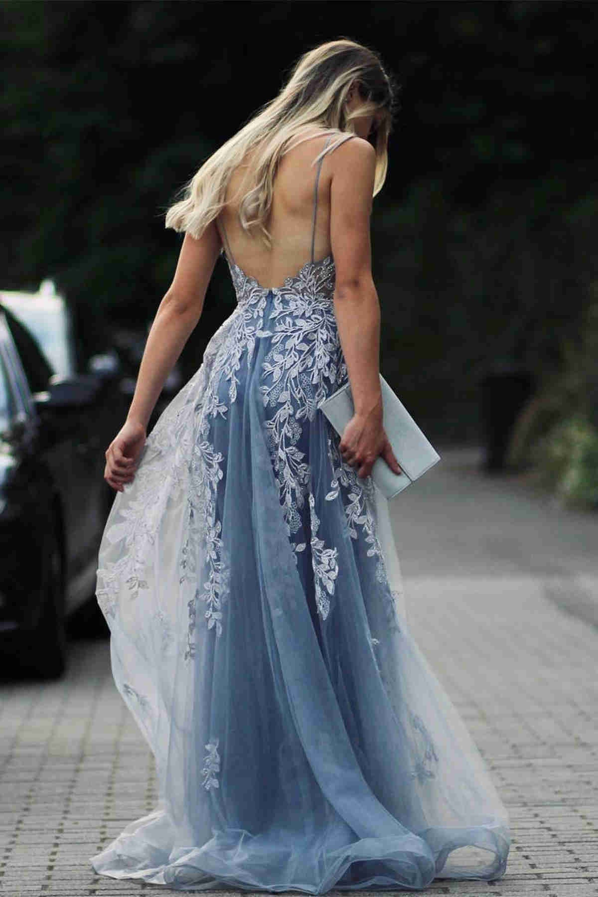Atemberaubendes Dsuty blaues langes formelles Kleid aus Tüll mit Applikationen gh2305