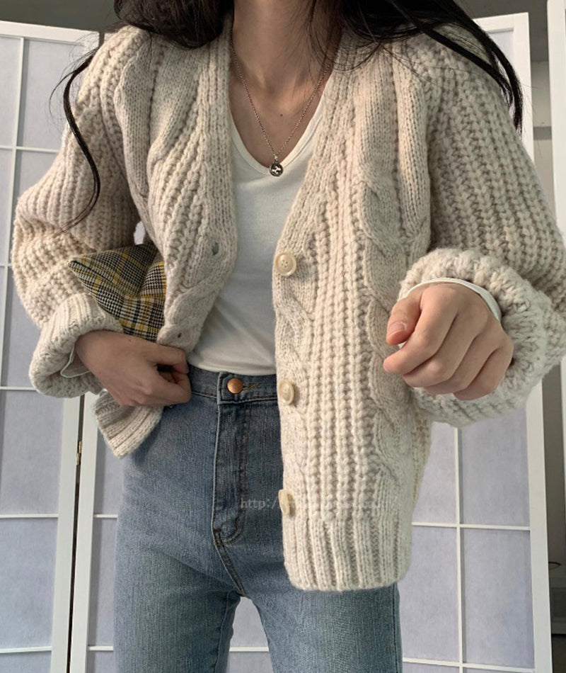 Manteau pull en tricot simple à col en V 153