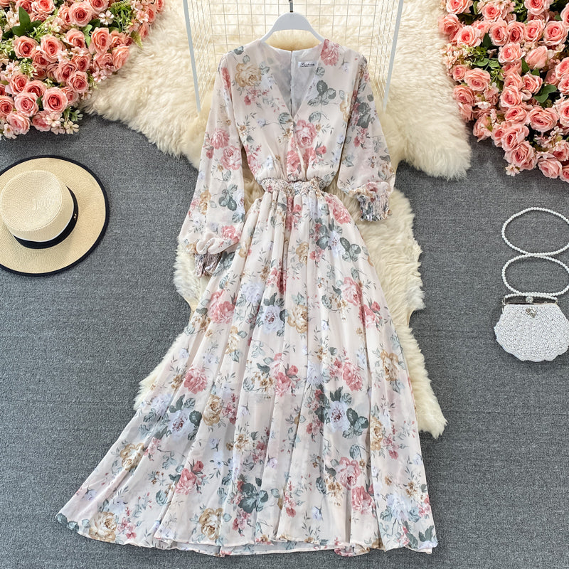 Robe en mousseline de soie à manches longues et col en V vintage 3322