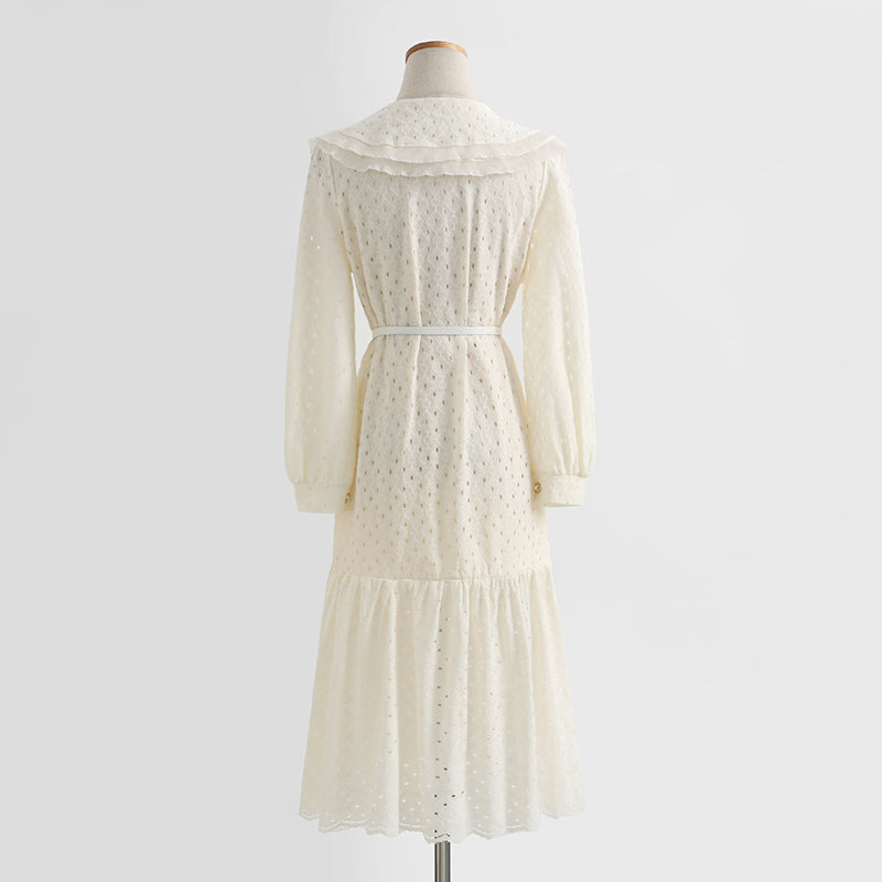 Robe en dentelle blanche avec jupe fée taille fine 2217