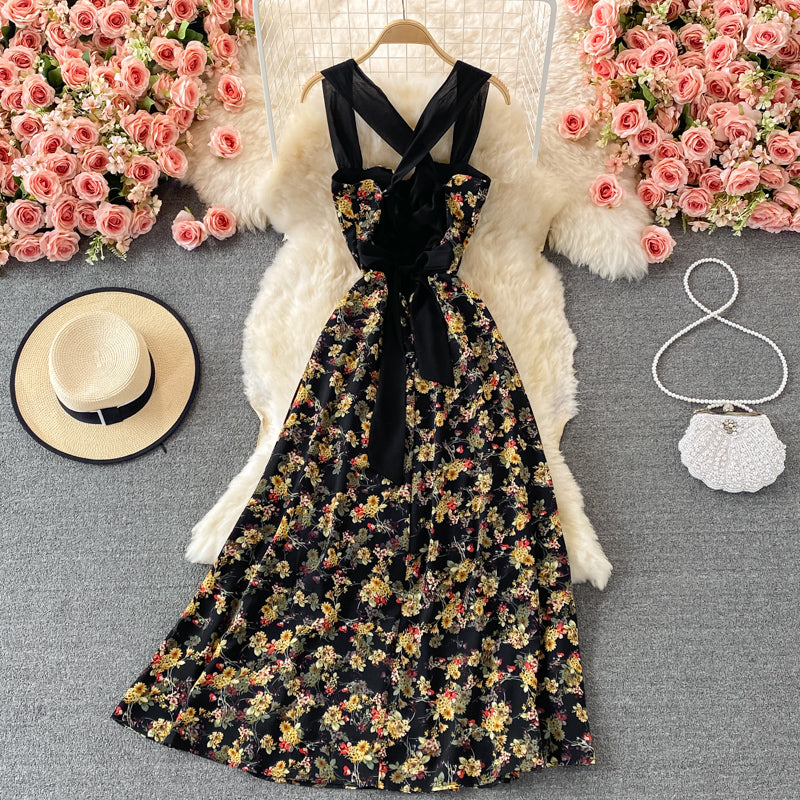 Robe à bretelles fleurie dos nu de style rétro français 2902