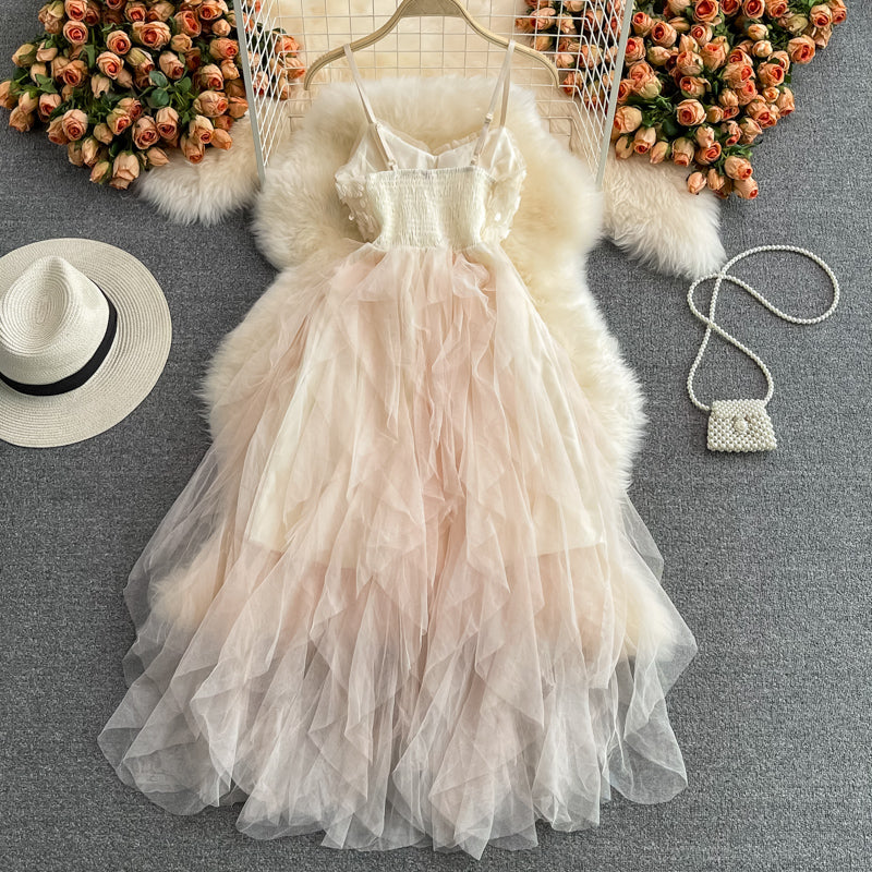 Robe à jupe bouffante avec bretelles cousues en maille 2842