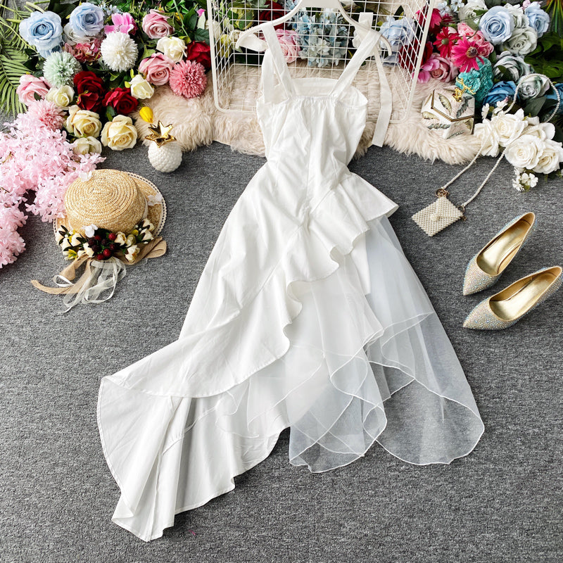 Robe blanche dos nu avec jupe à bretelles 2875