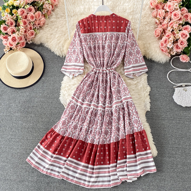 Robe simple boutonnage col V grande jupe longue fleurie 2969