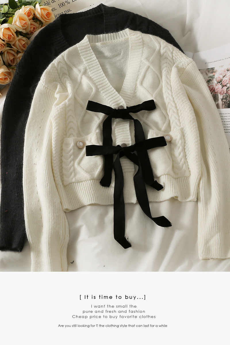 Pull cardigan court à carreaux avec nœud papillon et boutonnage simple 1780