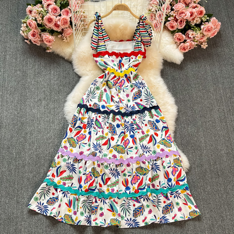 Robe imprimée à taille fine et à bretelles, grande taille, 3321