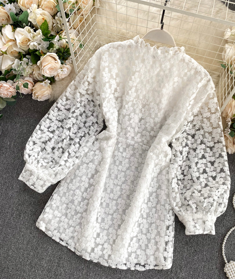 Cute white embroidered top 998